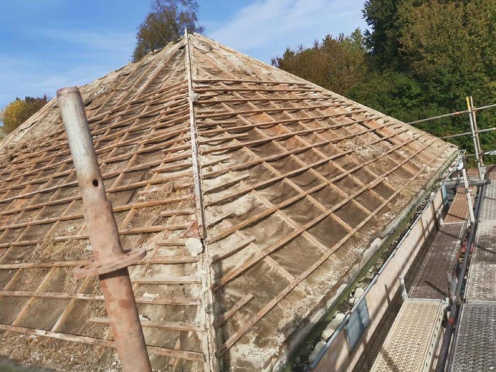 reconstruction de toiture et gouttieres en zinc à Calais
